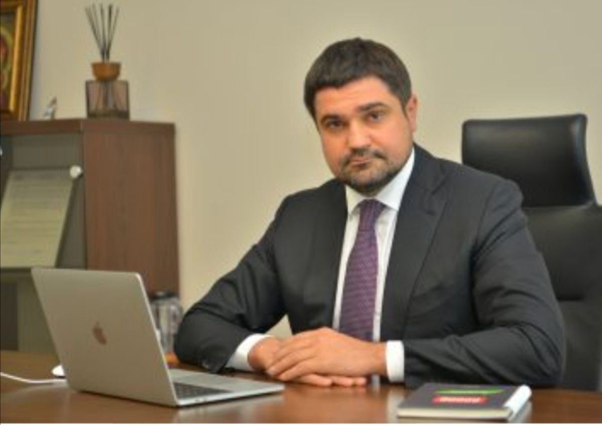 Potrivit unor surse, Roșca ar pregăti unele materiale promoționale. Și-a lansat chiar și un site personal - igorrosca.md. O fi asta legat de alegerile din toamnă? Vedem 😁