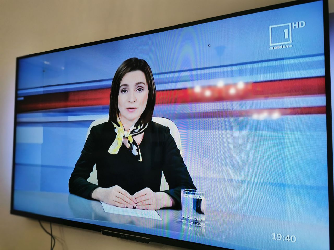 Maia Sandu, mesaj la Moldova1 către toți cetățenii tarii: __În țară situația este gravă din punct de vedere economic și al sănătății. În acest timp în Parlament s-au votat mai multe legi contra populației