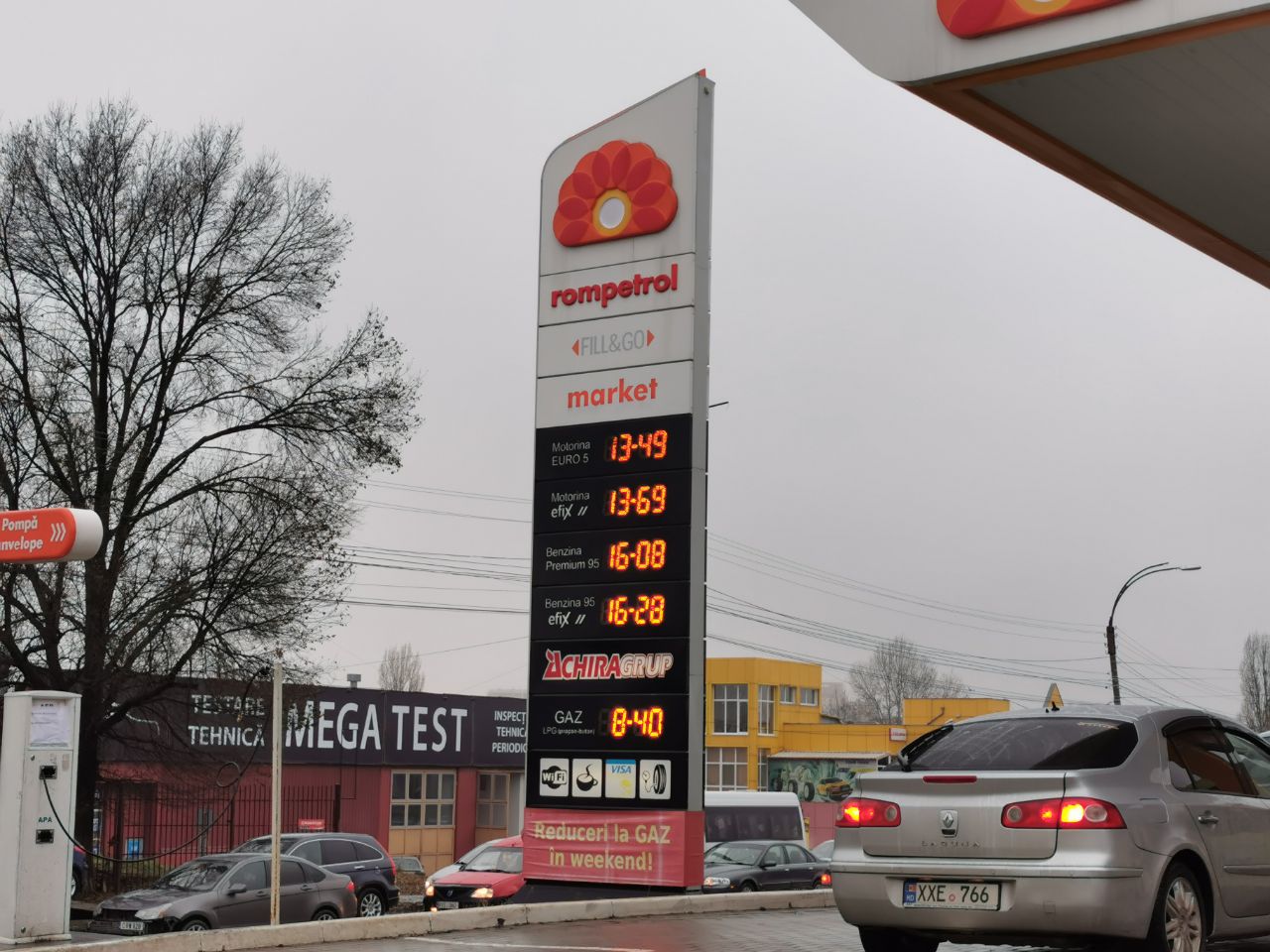 S-a scumpit benzina. În medie cu 60-70 de bani