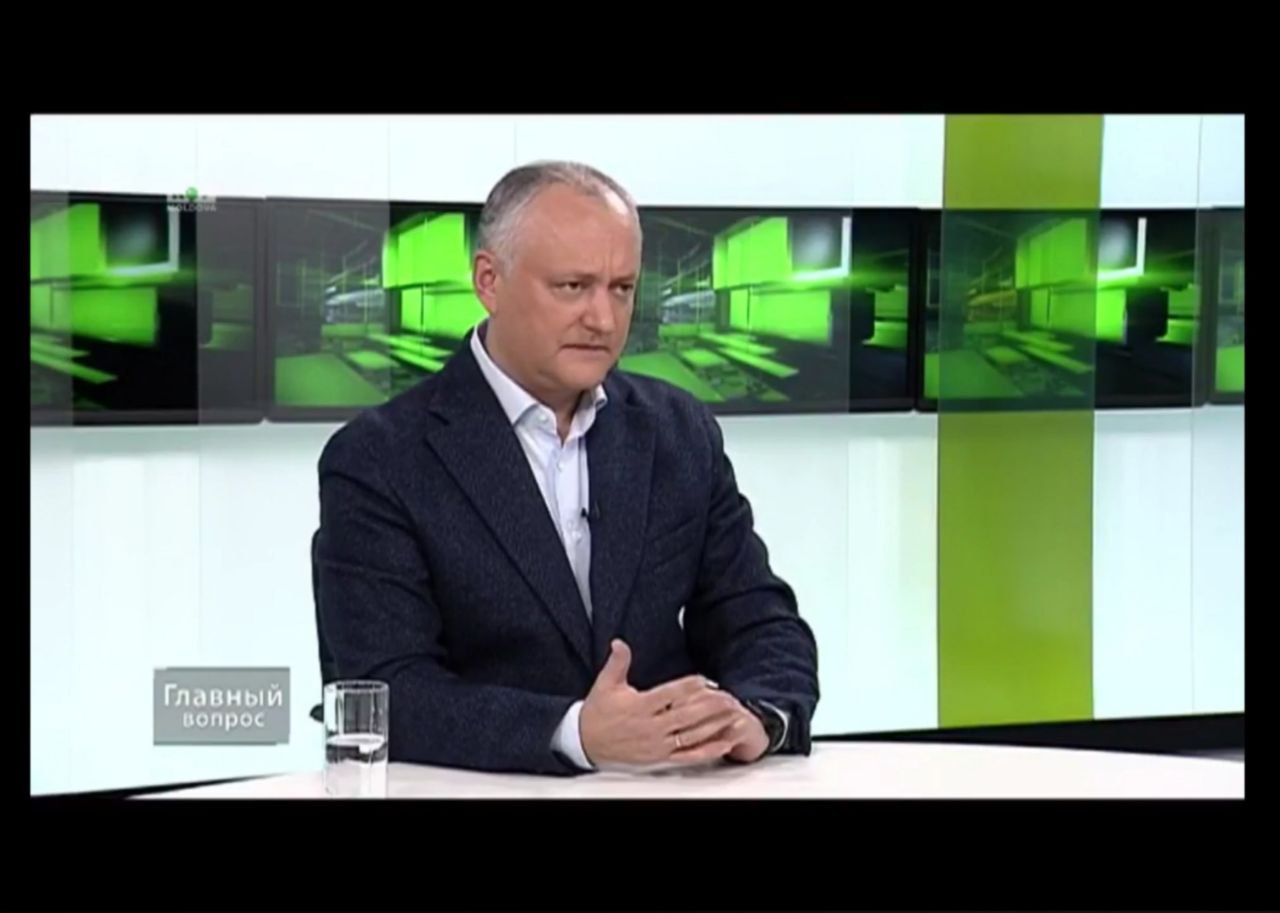 Dodon: Nimeni nu poate da garanții că o candidatură sau alta nu va fi votată în funcția de premier. Dar dacă e o persoană competentă? Oricum, această decizie se ia la Consiliul Republican al PSRM. Părerea mea personală este că nu trebuie să votăm vreun candidat la funcția de premier. Eu știu că alegătorii mei nu vor să votam un Guvern al Maiei Sandu