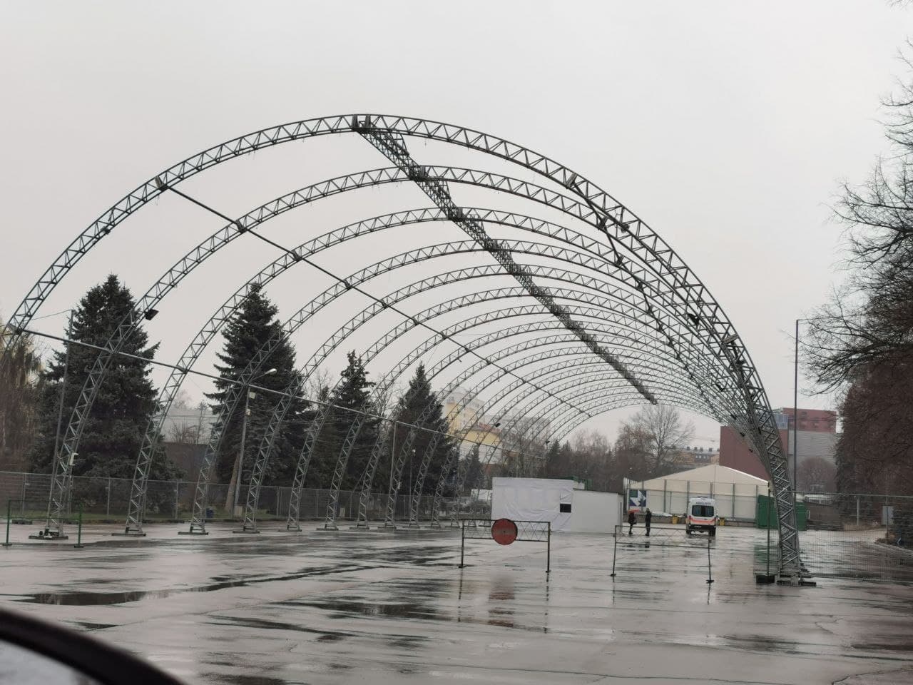 Centrul COVID19 Chișinău, "aglomerația" din ultimele zile arată așa. Înainte de instituirea Stării de urgență