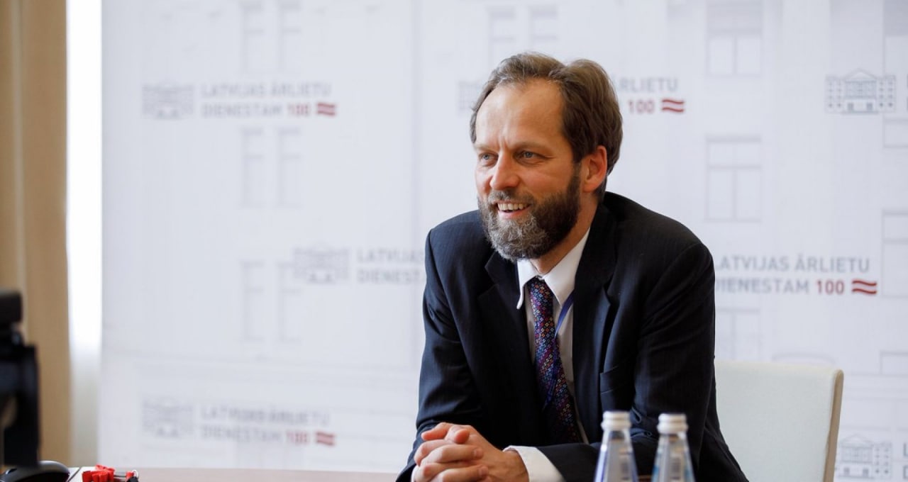 În locul lui Peter Michalko: Noul ambasador al Uniunii Europene în R. Moldova va fi Janis Mazeiks, subsecretarul de stat, director politic în cadrul Ministerului Afacerilor Externe al Republicii Letonia