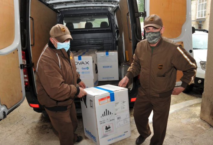 Republica Moldova a recepționat peste 50 de mii de vaccinuri Pfizer prin intermediul COVAX; Mâine vor ajunge încă 50 de mii
