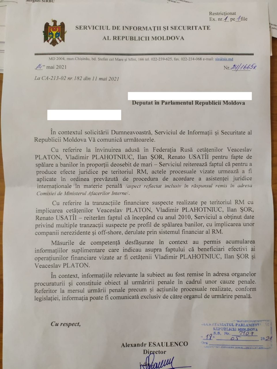 Reacția lui Usatîii: Am explicat cine venea cu avionul lui Șor la Plahotniuc, cine era din partea Federației Ruse și toate aceste aspecte. Când am fost acuzat de organele din Rusia că aș fi implicat am spus un lucru simplu: dacă există o probă de implicare a mea privind suma de 100 de dolari – nu de un milion, nu de 100 de milioane, nu de 17 miliarde de dolari – sunt gata să merg la pușcărie pe viață, în Republica Moldova, în Rusia, oriunde. El a adăugat că majoritatea din cei care au dat declarații împotriva sa în cadrul procesului din Rusia sunt persoane condamnate și care se află la pușcărie. (...) Celelalte persoane vizate nu au reacționat