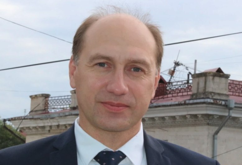Secretar general al MAEIE: „Această situație riscă să creeze o CRIZĂ. Poate membrii CEC ar trebui să fie președinți ai birourilor electorale la Frankfurt, Berlin, Paris, Londra…”