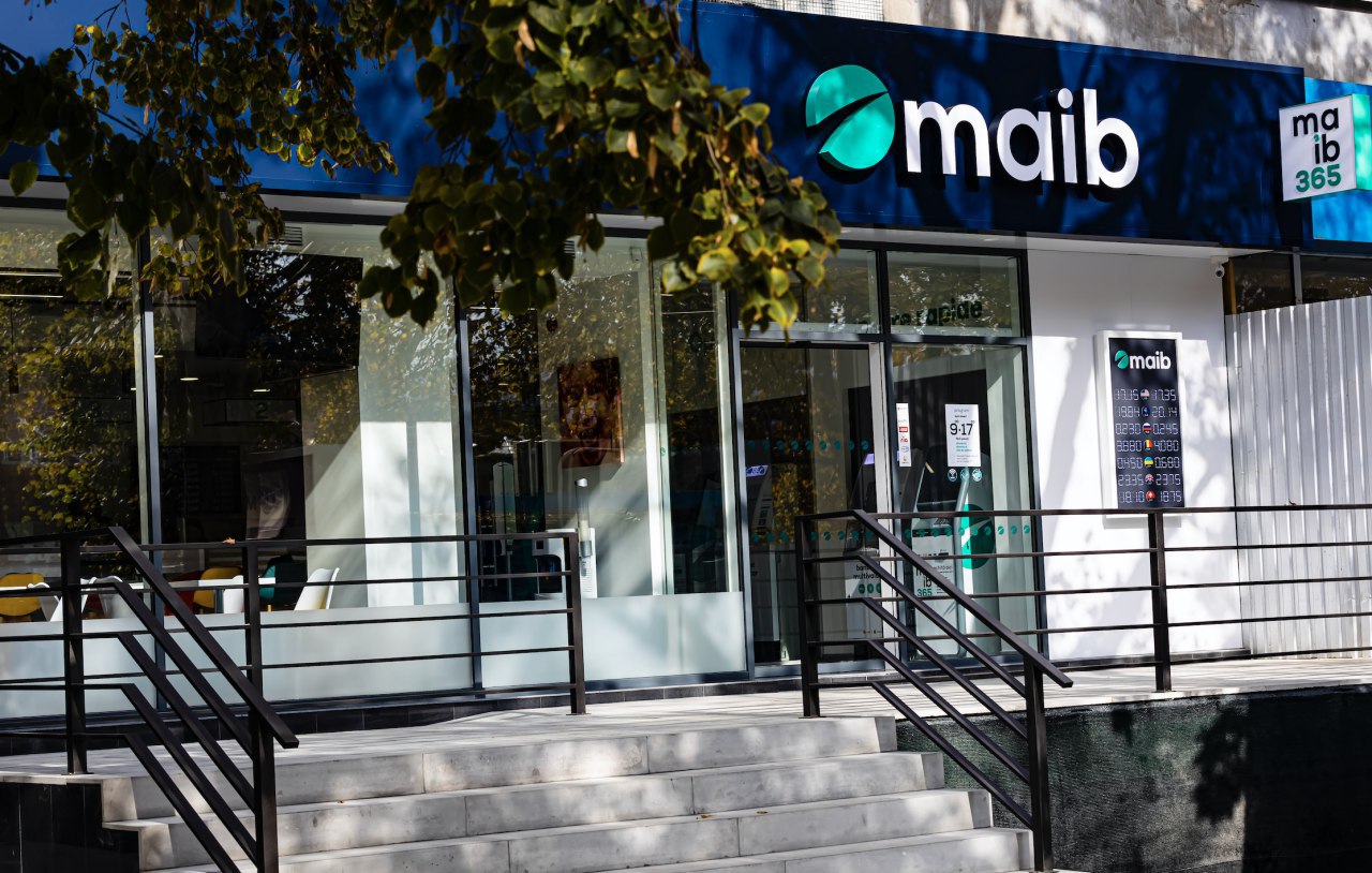 Maib anunță modernizarea sucursalei Buiucani – prima sucursală care a fost transformată în conformitate cu promisiunea de brand centrată pe clienți