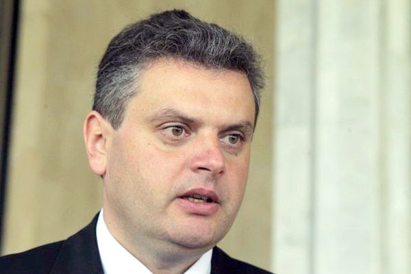 Oleg Serebrian, fost Ambasador în Franța și Germania, va fi numit noul vicepremier pe reintegrare. Acesta va depune jurământul mâine dimineață