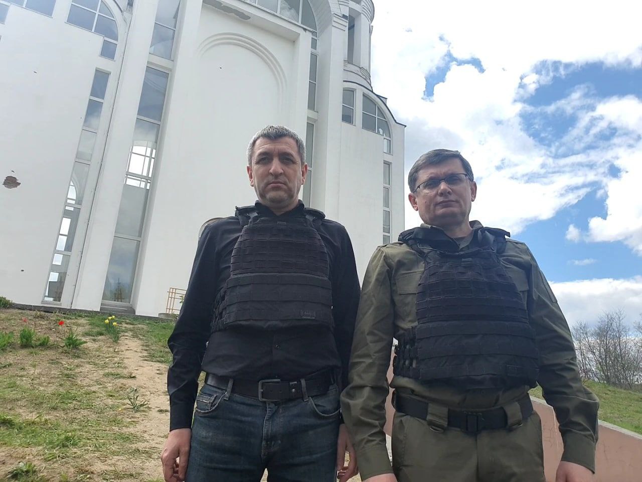 Igor Grosu și Lilian Carp au mers într-o vizită de lucru la Kiev: Prima destinație, Bucea