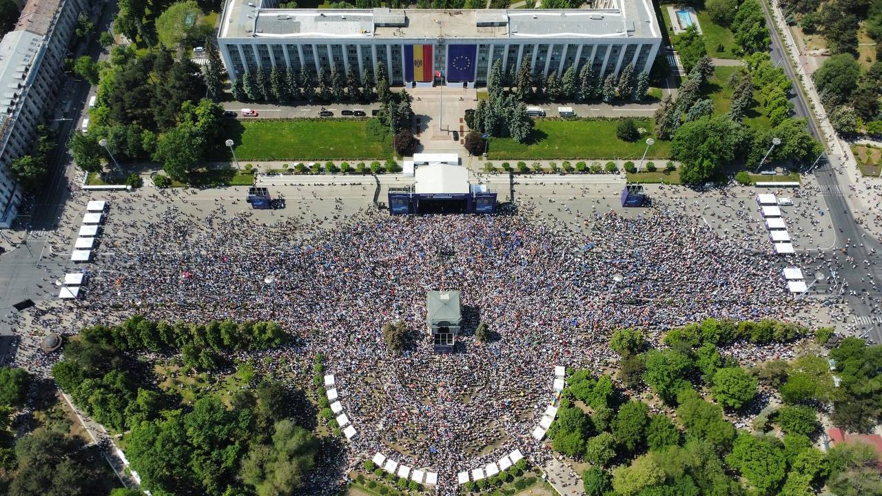 Alte imagini de pe dronă