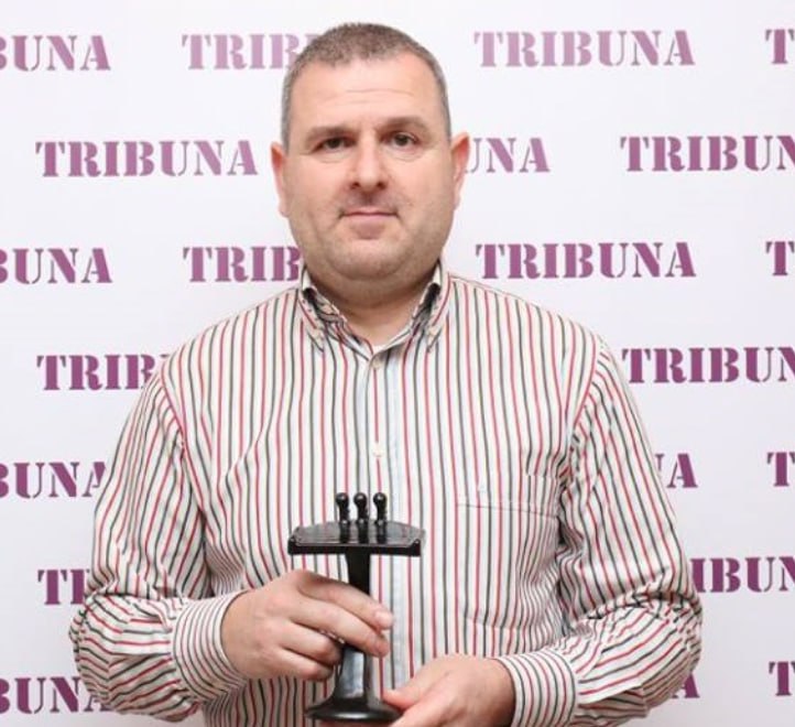 Jurnalistul înjurat de Vladimir Bolea ieri este Eduard Maceac, anterior moderator la Radio Moldova si Sputnik Moldova. Acesta si-a dat demisia de la Sputnik după începutului războiului din Ucraina, alături de alți colegi, declarând ca nu vor sa facă parte din campanii de dezinformare