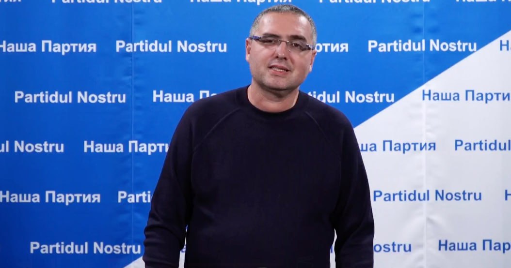 Renato Usatîi, declarații precaute după închiderea secțiilor de vot: "Mulțumesc tuturor cetățenilor care au ieșit la vot. Primele prognoze pe care le pot face: Partidul Nostru va fi pe primul loc în consiliul municipal Bălți (40%), iar candidatul nostru pentru funcția de primar va lua cam 30% din total. Una e prognozele mele, dar în final poate fi orice. vom vedea.  (...) Mercenarii lui Șor au văzut că schema lor nu a funcționat. Tot efortul lor și reclama lor din ultimele zile nu va da rezultat"