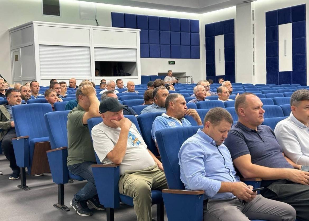 Fermierii de la sud, într-o nouă controversă, după ce s-au întâlnit cu oamenii lui Șor în Găgăuzia