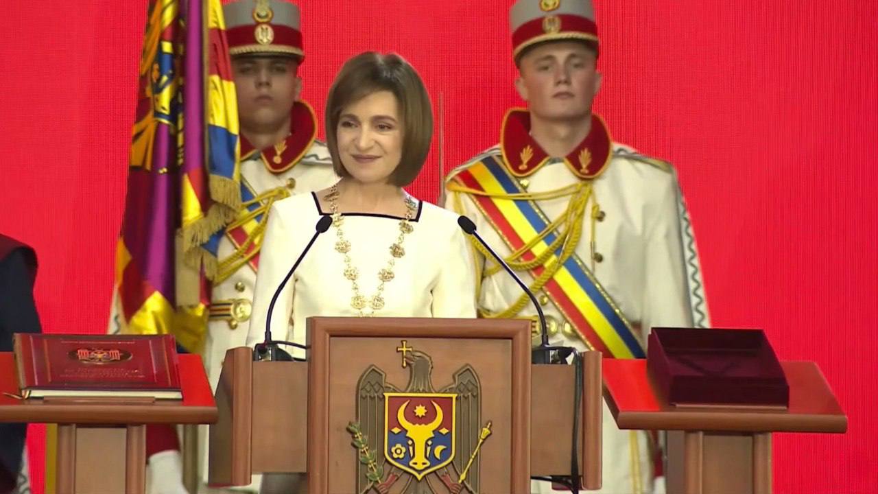 Președinta Maia Sandu a depus jurământul la învestirea în funcție pentru al doilea mandat