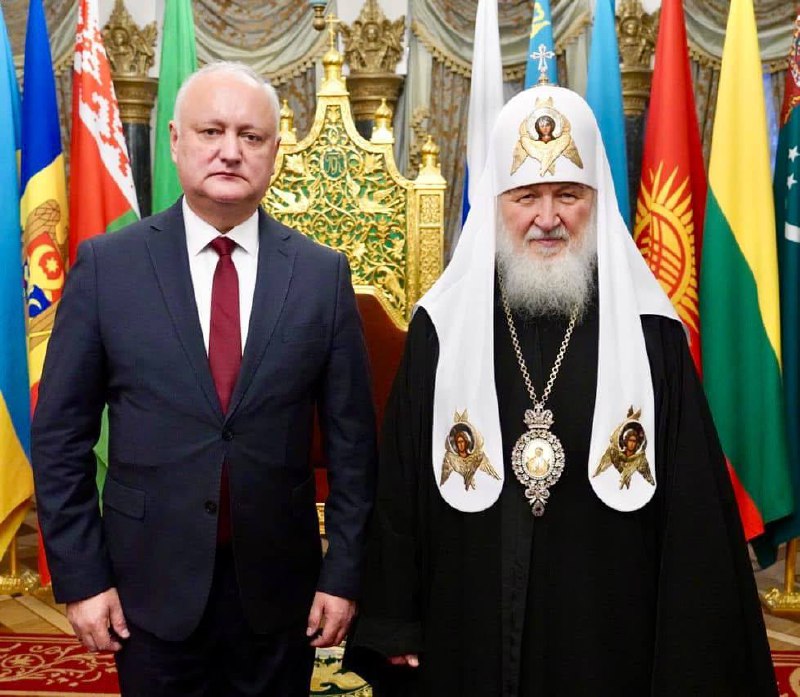 Igor Dodon, din nou la Moscova. S-a întâlnit cu patriarhul Kiril, un susținător al războiului dus de ruși în Ucraina