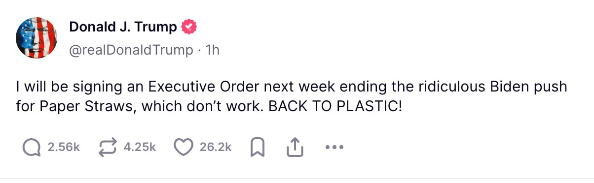 Decizie a lui Donald Trump: "Voi anula ordinul lui Biden cu privire la folosirea bețișoarelor-pai din hârtie pentru băut. Nu sunt bune. Înapoi la cele din plastic", a scris el pe un ton triumfalist