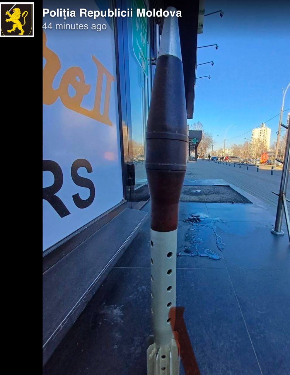 Poliția pusă pe jar. În capitală a fost depistat un obiect asemănător unui proiectil al lansatoarelor de grenade anti-tanc