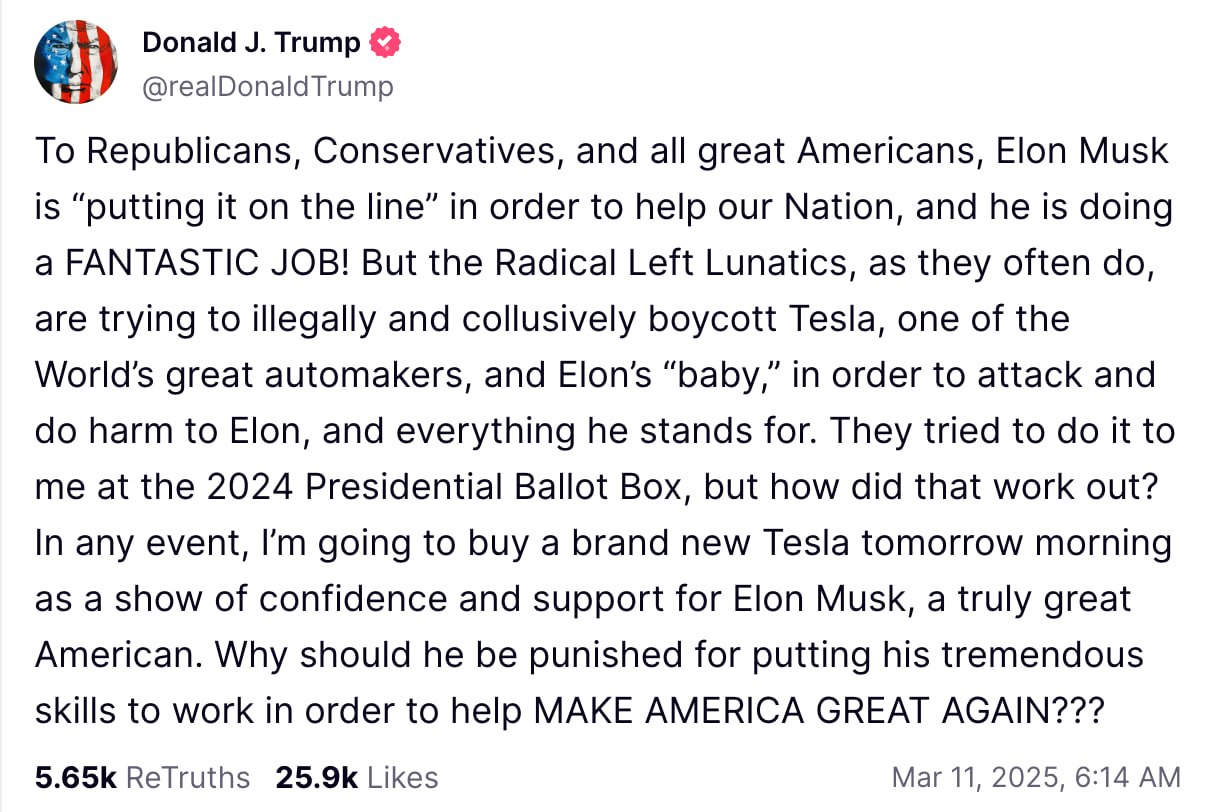 Donald Trump, mesaj de susținere pentru Tesla, pe rețelele de socializare, în încercarea de a salva compania după acțiunile politice nesăbuite ale lui Elon Musk: Spune că își va cumpăra o Tesla și îi îndeamnă pe americani să facă la fel, "după ce radicalii de stânga vor să-l pedepsească pe nedrept"