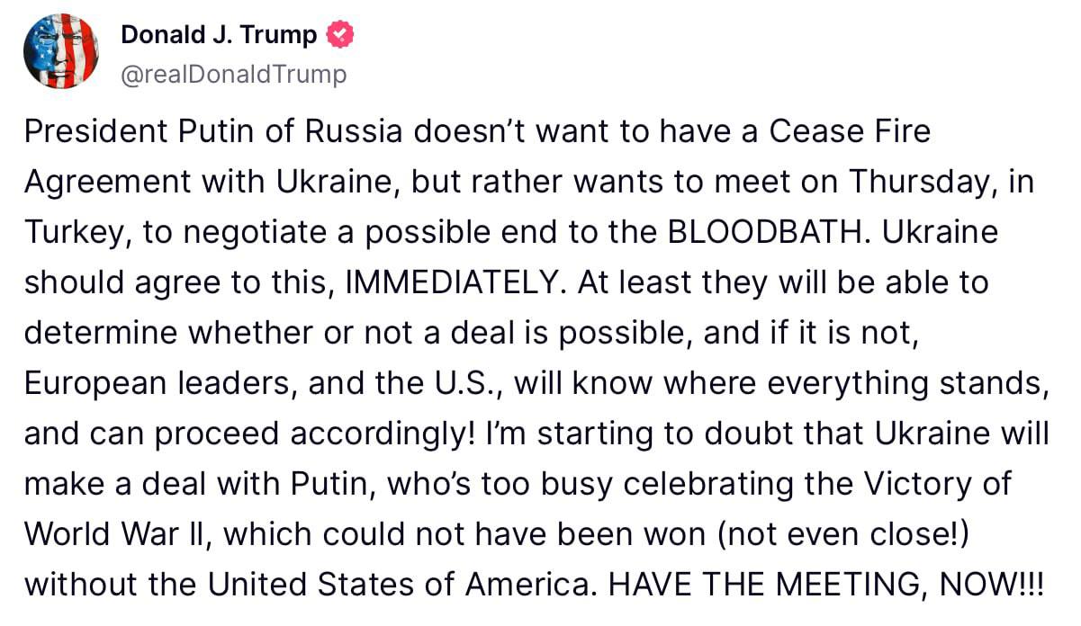 Trump le cere lui Putin și Zelensky să se întâlnească joia viitoare la Istanbul, dar își exprimă dubiile că Ucraina va face pace cu Putin, care o ocupat pentru a sărbători Ziua Victoriei