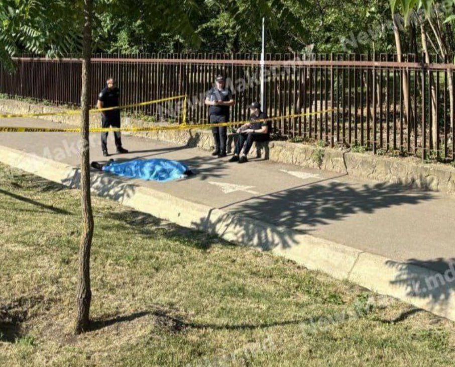 Deces în parcul Valea Morilor. Un bărbat a ar fi făcut stop cardiac și a decedat pe loc. Primele informații neoficiale spun că ar fi vorba de un cunoscut om de afaceri din Chișinău