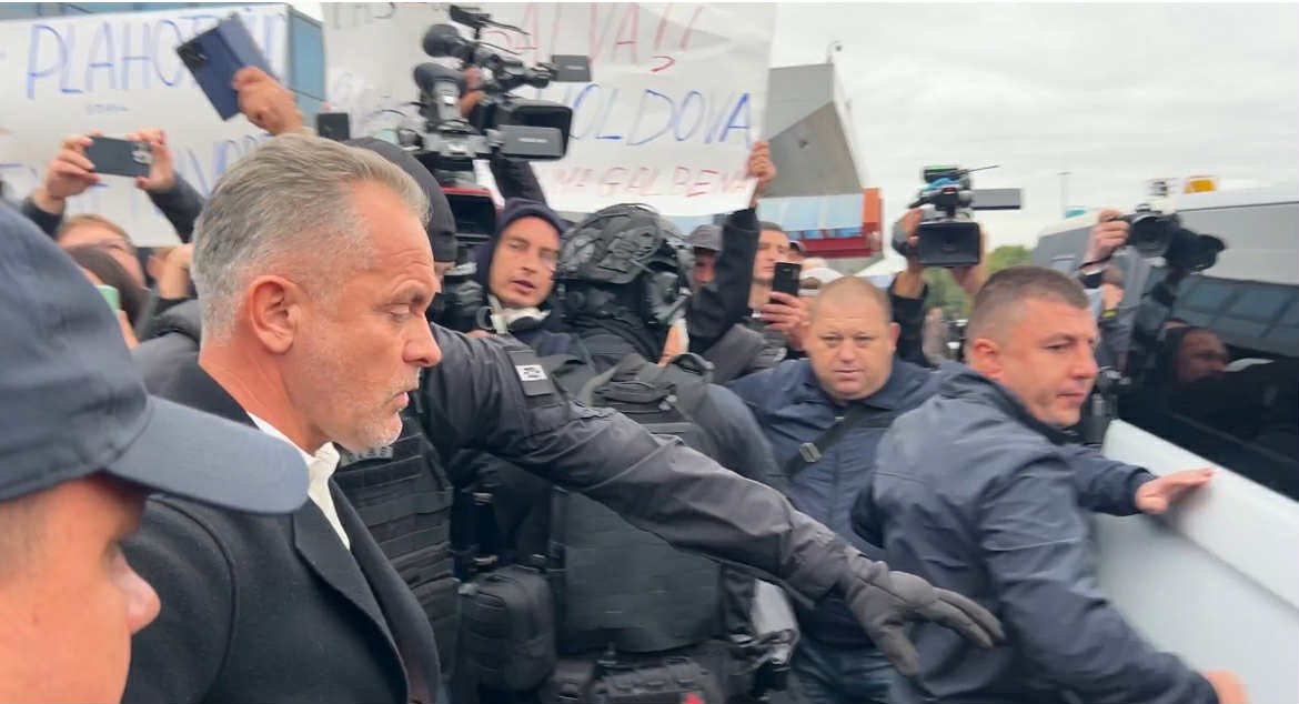 FOTO: Așa arată Plahotniuc după 6 ani de fugă