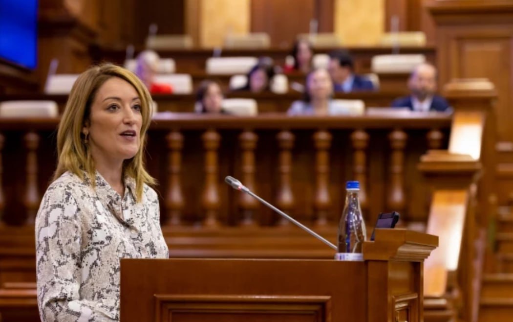 Profesori din RM, victime ale unei scheme prin care industria tutunului a încercat să manipuleze consultările publice la nivel european