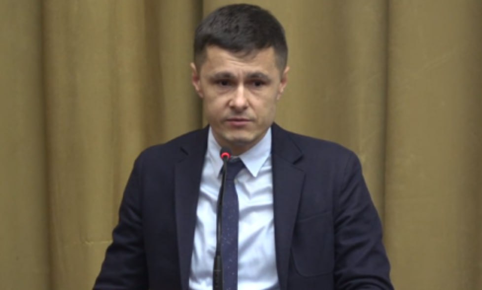 Fadei Nagacevschi rupe cămașa de pe el pentru Plahotniuc: