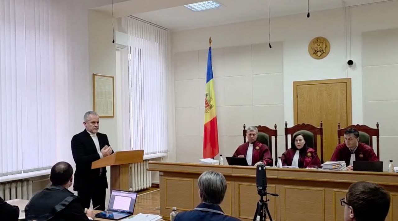 Ultimă oră! Plahotniuc a fost adus la ședința de judecată din dosarul __Kuliok__, unde este judecat fostul președinte Igor Dodon
