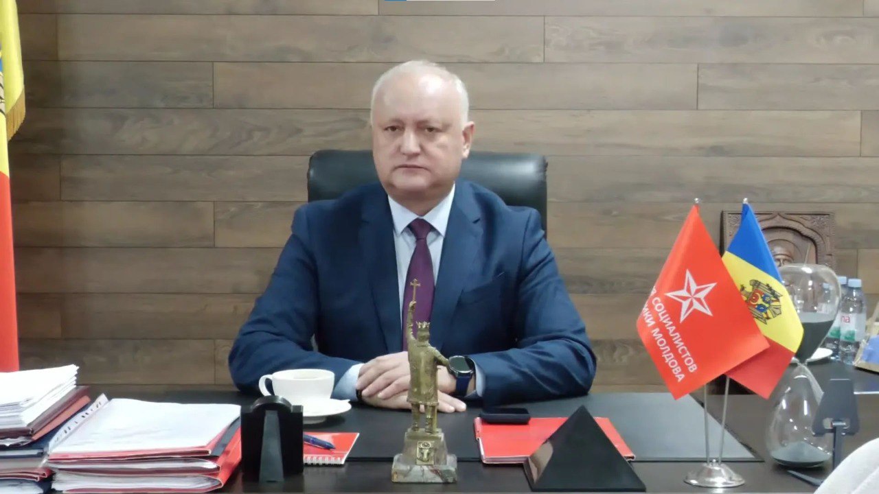 Fisuri în PSRM. Igor Dodon acuză o tentativă de preluare a conducerii PSRM, susținând că mai multe persoane din partid își doresc condamnarea sa pentru a prelua mai ușor puterea. Liderul socialist consideră că nu există nicio șansă să fie condamnat și că încercările de înlăturare nu vor avea succes, având în vedere că următorul congres este programat peste doi ani și jumătate