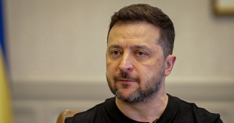 Președintele Ucrainei Volodymyr Zelenski afirmă că Rusia a fotografiat prin satelit o bază aeriană americană din Arabia Saudită cu câteva zile înainte ca Iranul să atace locația, rănind militari americani