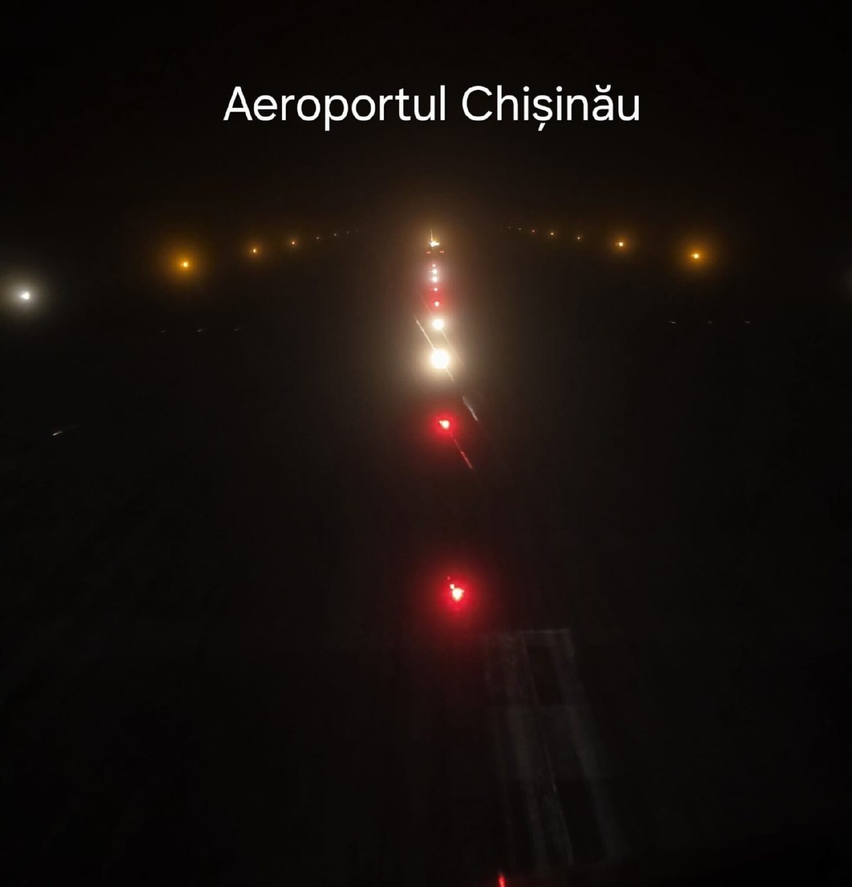 Dispută pe Sistemul de lumini pentru condiții de ceață de la Aeroportul Chișinău