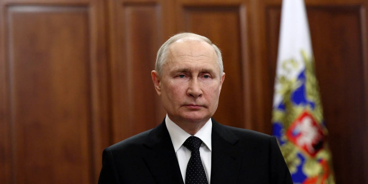 Putin dorește să încheie războiul din Ucraina până la sfârșitul acestui an, dar doar în condițiile care permit Rusiei să prezinte rezultatul ca o victorie. Liderul de la Kremlin pune condiții stricte pentru orice acord de pace