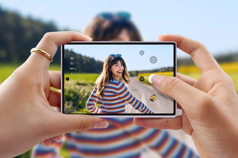Samsung tocmai a ridicat ștacheta la telefoanele pliabile - și de data asta are câte un model pentru fiecare tip de utilizator, nu o soluție unică. Am reușit să punem mâna pe ele și am rămas, sincer, încântați - facem pre-comandă 🙃