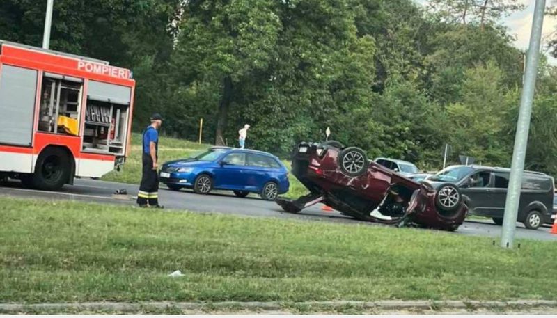 Șoferița BMW-ului răsturnat lângă Aeroport este fiica directoarei unui liceu renumit din Chișinău