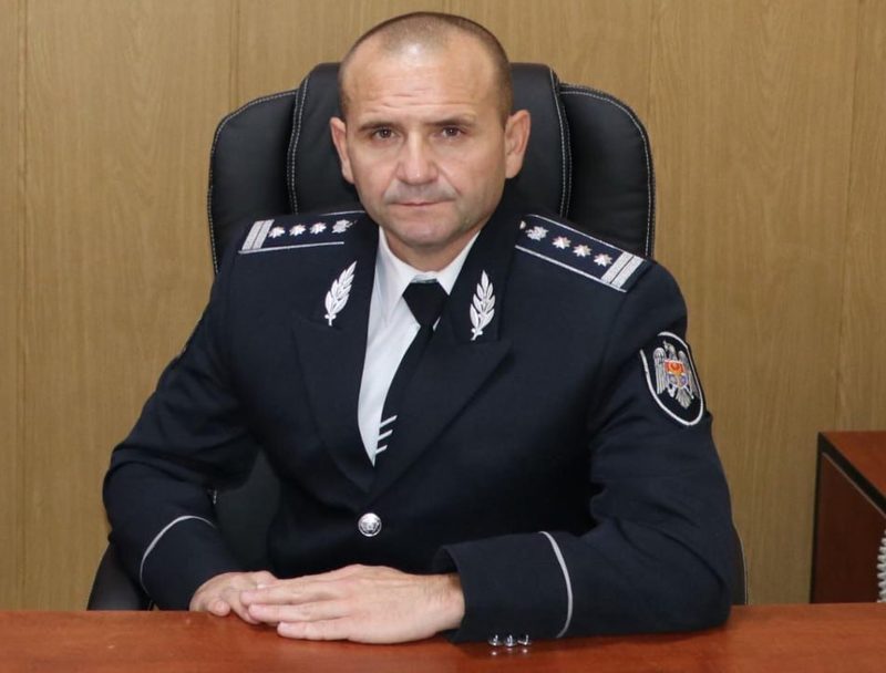 Scamatorie juridică: Fostul șef al Direcției nr. 5 a Inspectoratului Național de Investigații, Valeriu Cojocaru, și alți patru foști ofițeri au fost găsiți vinovați pentru interceptarea și supravegherea ilegală a jurnaliștilor, activiștilor civici și politicienilor în era Plahotniuc - 2017-2018. Judecătoria Chișinău i-a condamnat pe 20 august, dar au scăpat de pedeapsa penală din cauza ... expirării termenului de prescripție
