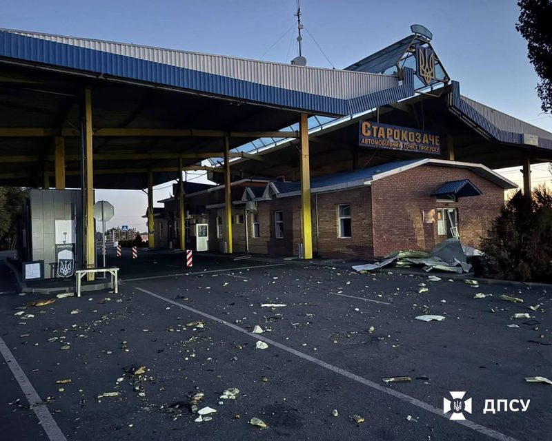 Un atac cu drone a avut loc în noaptea de 8 spre 9 septembrie lângă punctul de trecere Tudora-Starokazacie, la frontiera dintre Republica Moldova și Ucraina. Între orele 23:35 și 00:05, o dronă a atacat punctul ucrainean Starokazacie, iar alte două au căzut în apropiere. Toate aparatele au căzut pe teritoriul Ucrainei, unde era instituită alertă aeriană