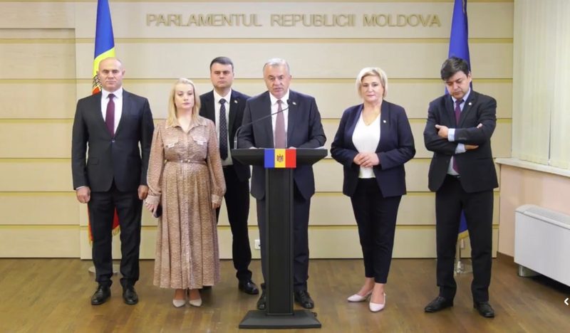 Comuniștii, Chicu, Costiuc, MAN și PN au inițiat procedura de suspendare din funcție a președintei Maia Sandu
