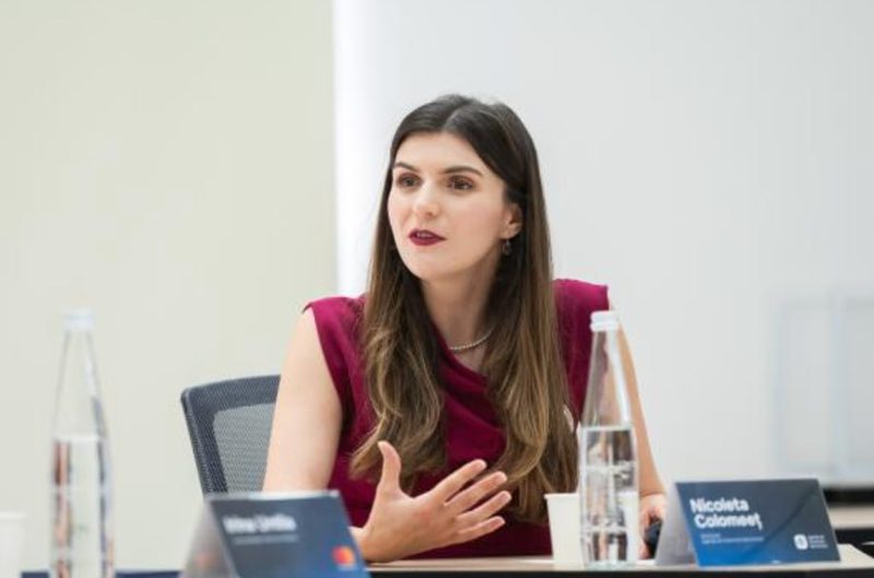 Schimbare la Agenția de Guvernare Electronică după atacul cibernetic de zilele trecute: Nicoleta Colomeeț părăsește fotoliul de șefă. Anunțul a fost făcut de premierul Vasile Tofan în debutul ședinței de Guvern. Decizia a fost luată în urma atacului cibernetic fără precedent care a dus la scurgerea masivă de date cu caracter personal
